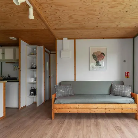 Camping Le Mont Libre - Cottage & Espace Nature - Gannat Exterior photo