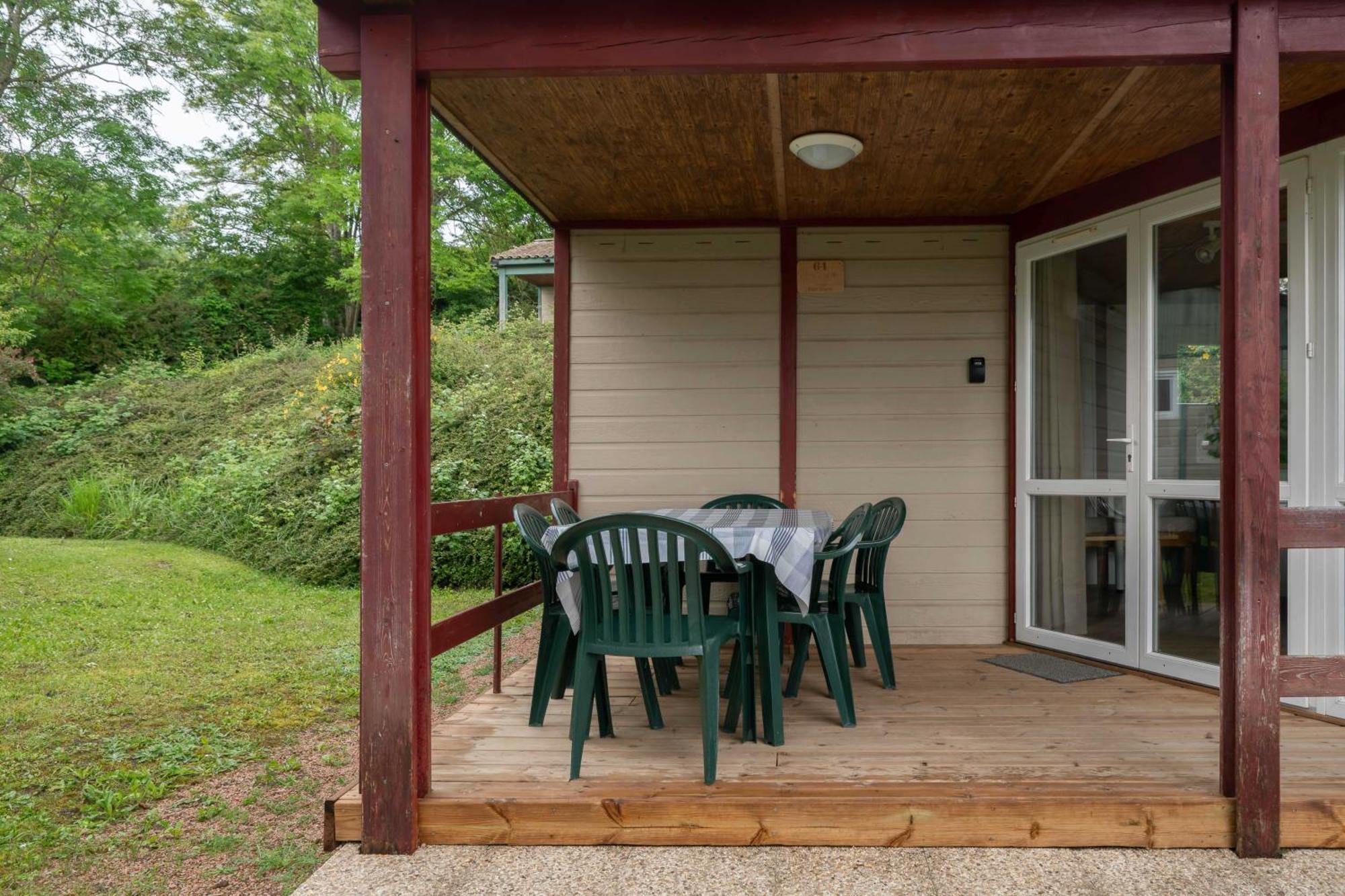 Le Mont Libre - & Espace Nature - Campsite Gannat