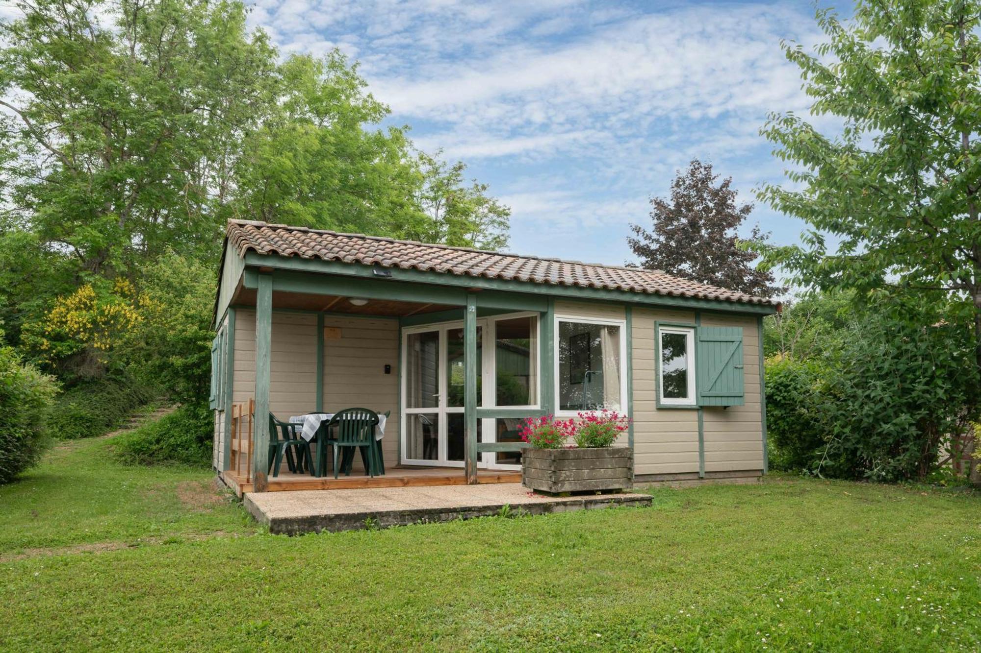 Le Mont Libre - & Espace Nature - Campsite *