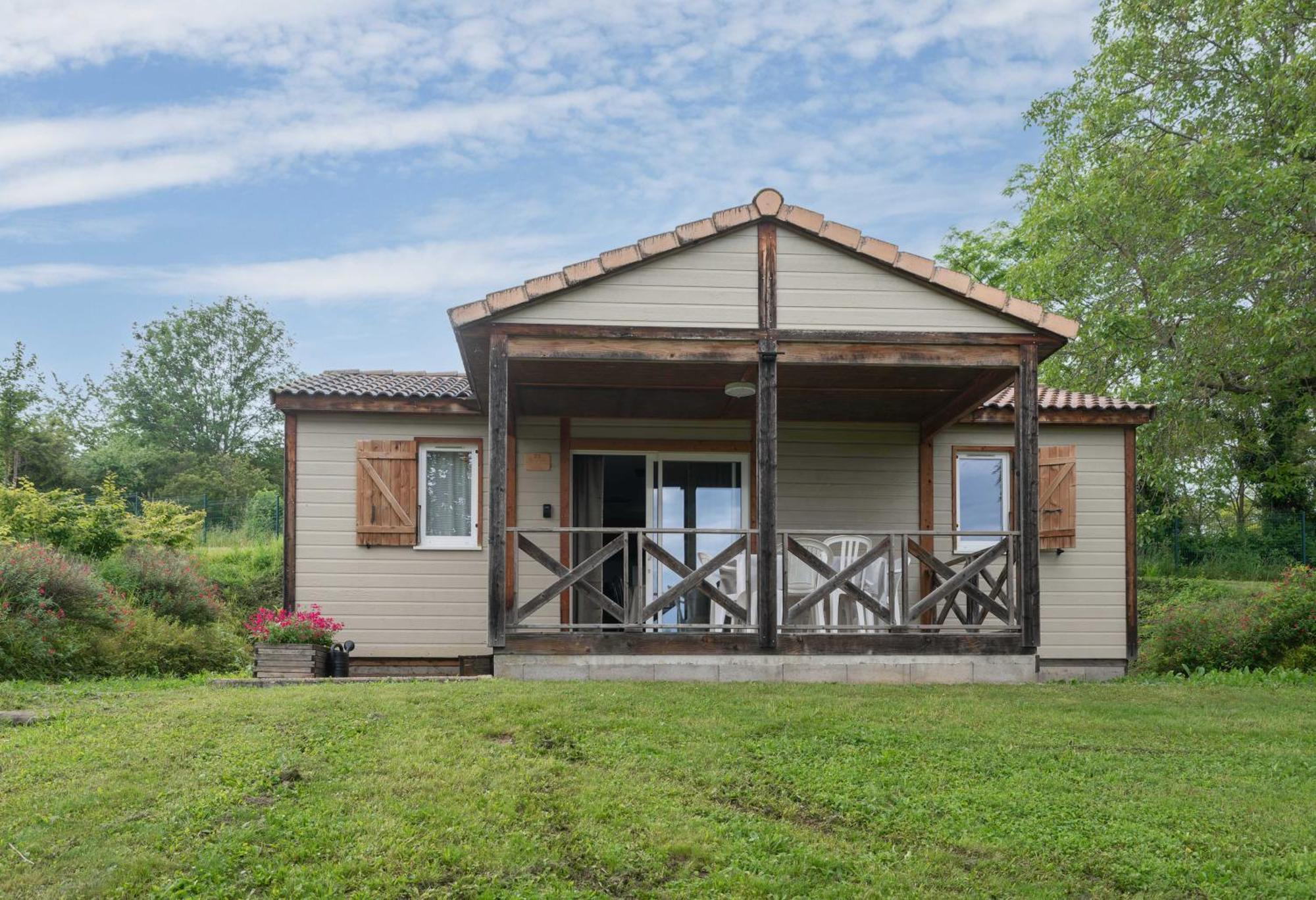 Le Mont Libre - & Espace Nature - Campsite Gannat