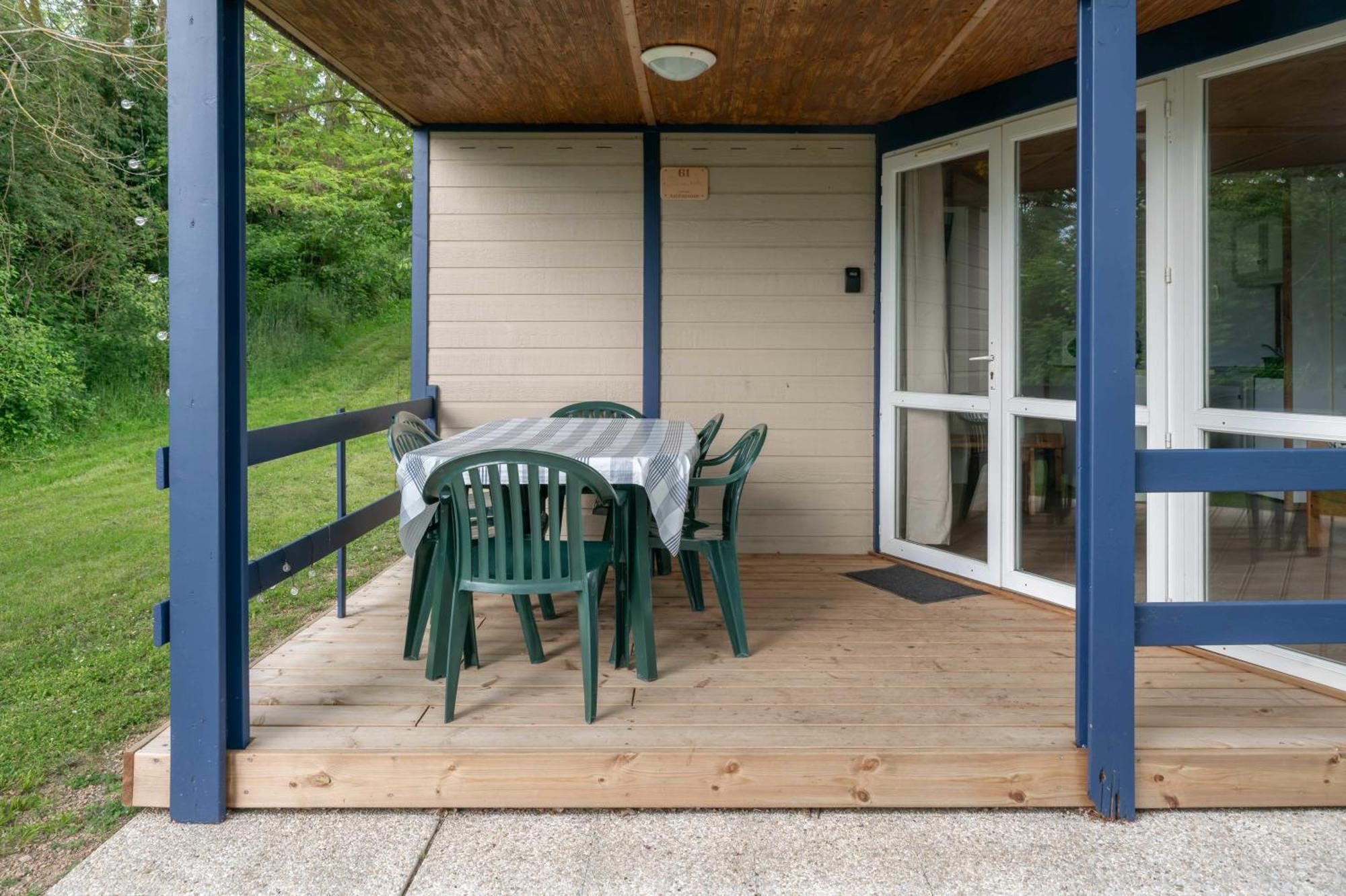 Campsite Le Mont Libre - & Espace Nature - Gannat